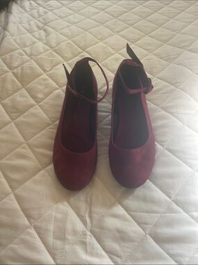 CL Laundy Women's Plum Suede Mary Jane Flats - Burgundy -Size 9